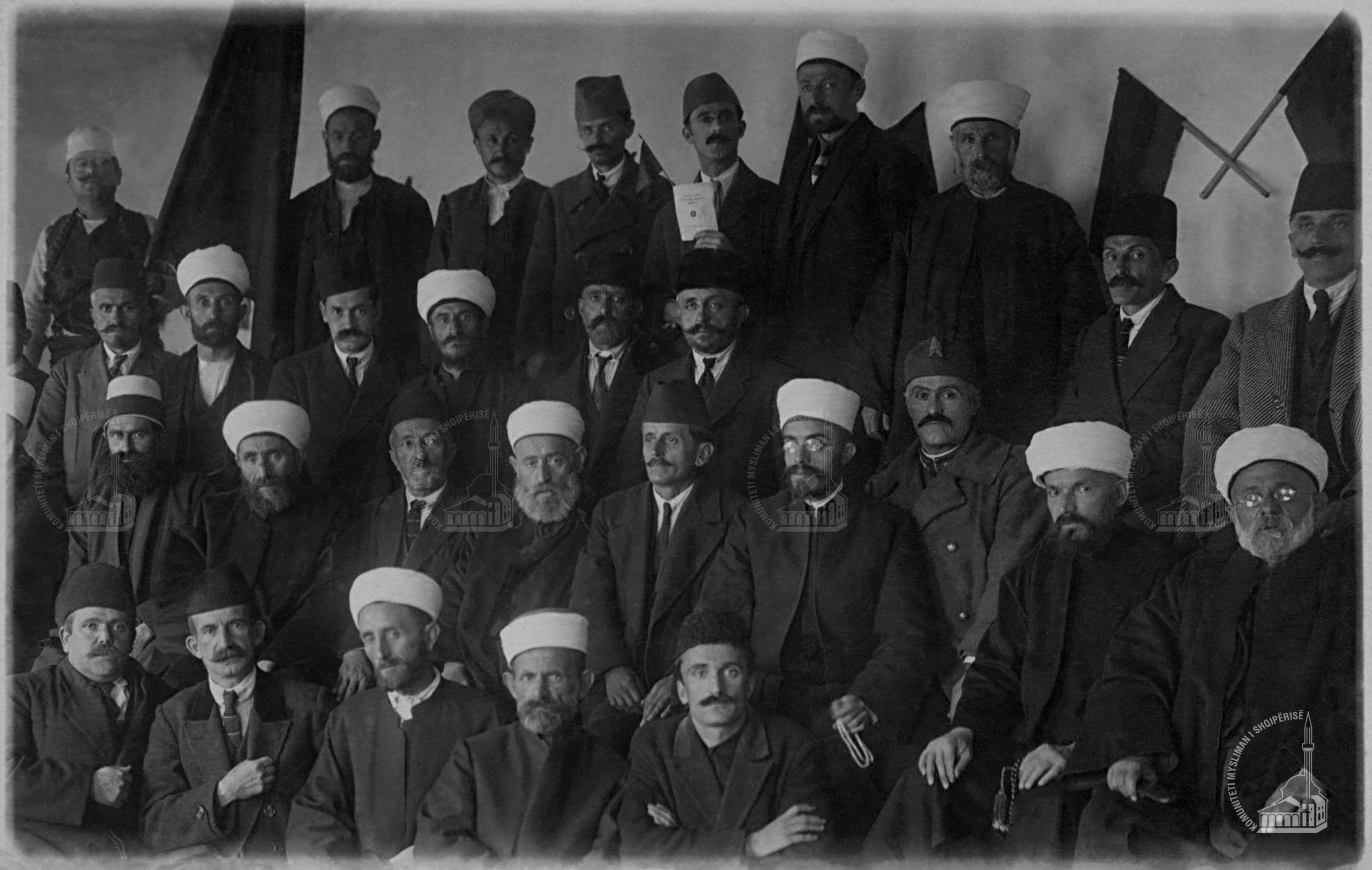 Prijësit e Kongresit I Mysliman Shqiptar në Tiranë me 1923. Fotoja nga Komuniteti Mysliman i Shqipërisë.